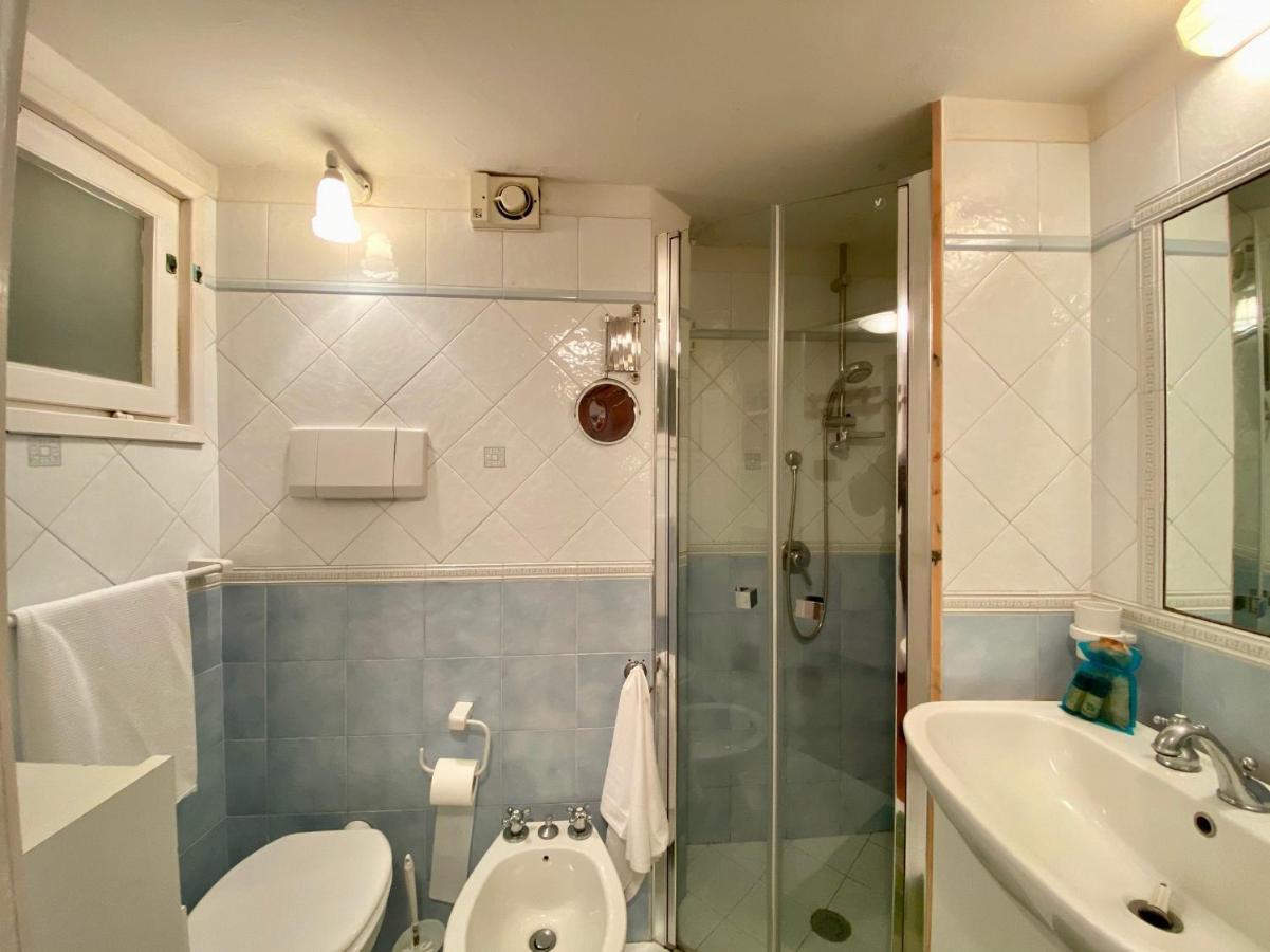 Holidaycasa Romano - Vacanza Nel Cuore Di Sperlonga Exterior foto